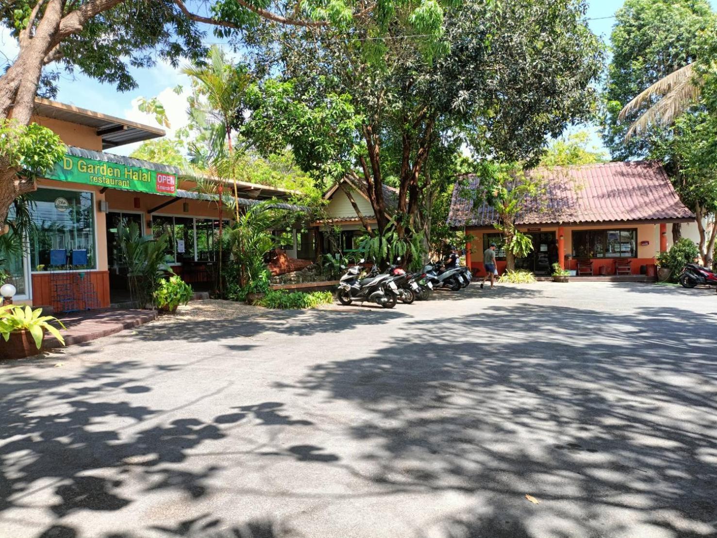 Baan Suan Villas Resort Ban Suan  Exterior photo